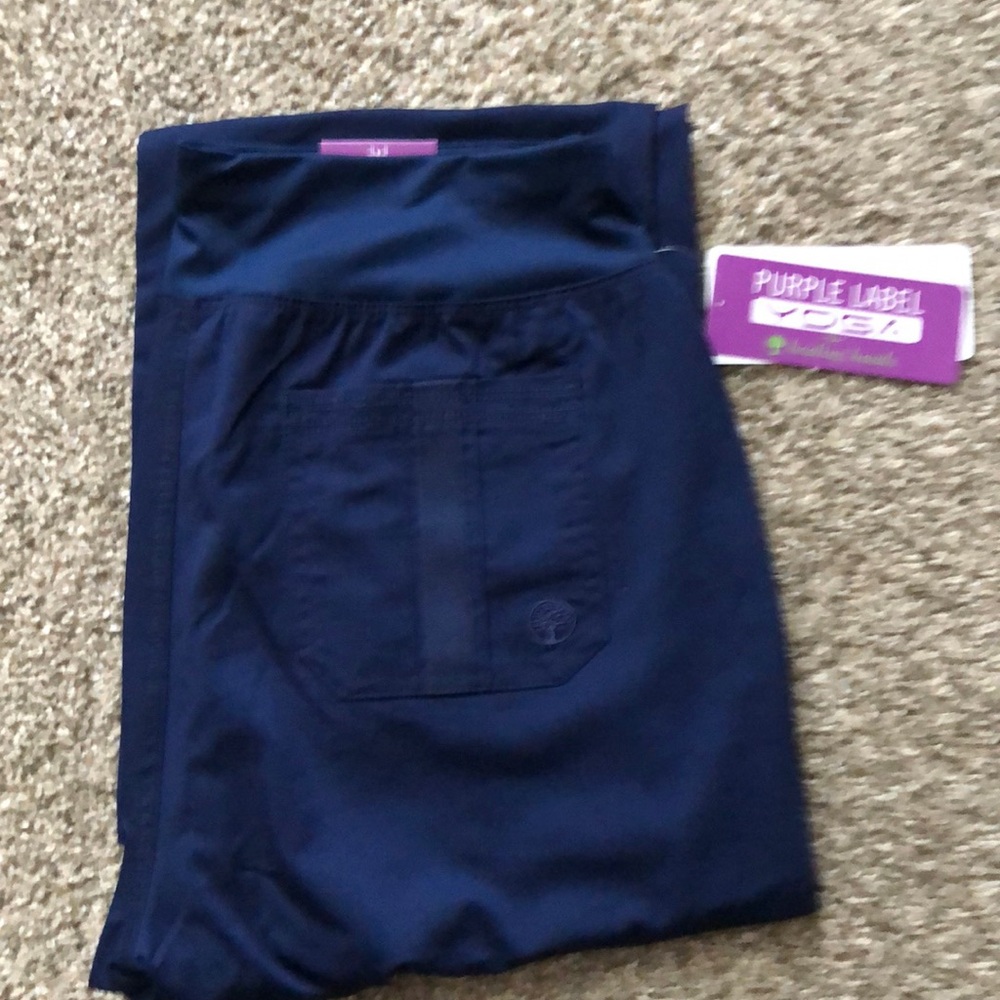 Navy scrub bottom never used